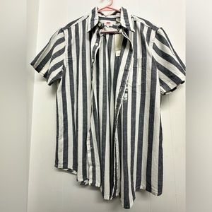 Men’s Levi’s Casual Striped Button Up Shirt
